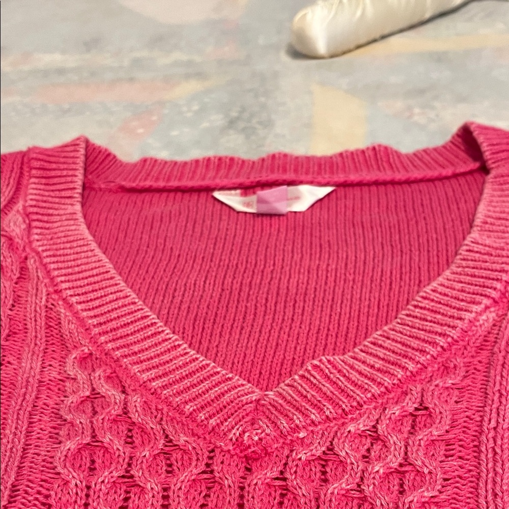 Distressed shrunken Pink V-Neck Cable Knit Sweater size medium 100%cotton - Picture 7 of 10